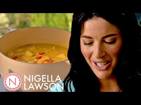 VIDEO: Nigella’s Turmeric Fish Curry | Forever Summer With Nigella (Gordon Ramsay Youtube)