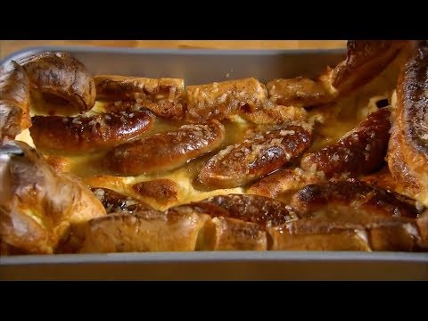 VIDEO: Marco Pierre White recipe for Toad in the Hole (Marco Pierre White Youtube)